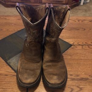 Ariat Workhog pull-on boots